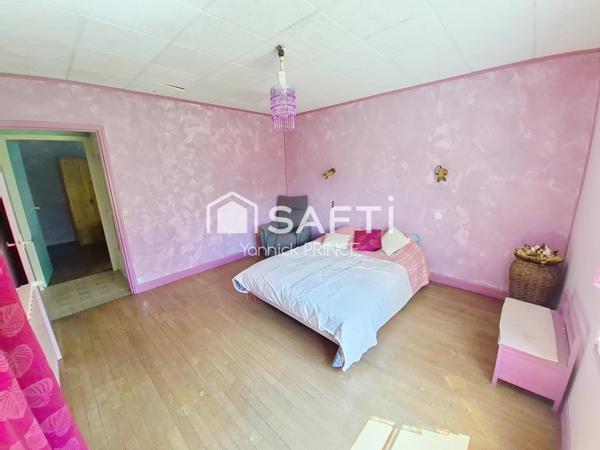 Maison 3 pièces avec garage, proche Sens!!