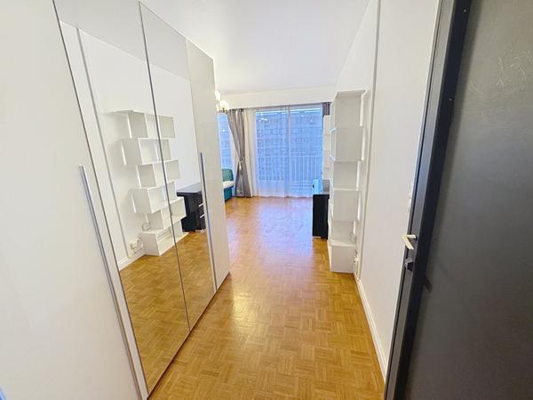 À louer - 3 pièces PUTEAUX - Vue La Défense !