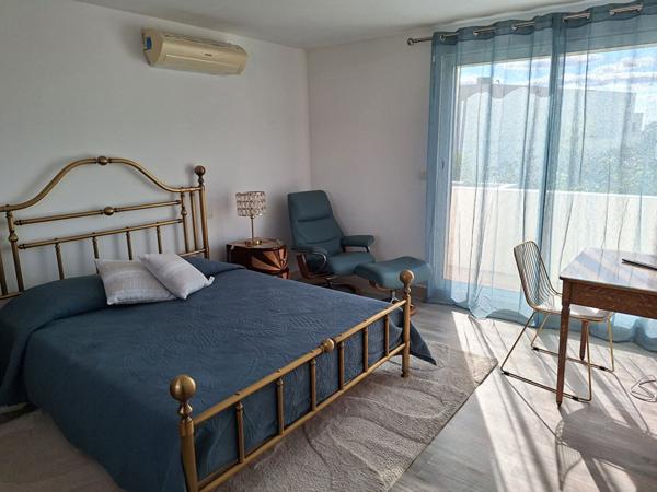 Maison Sete 4 pièce(s) 113 m2