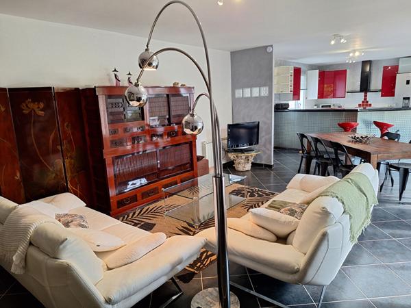 Maison Sete 4 pièce(s) 113 m2