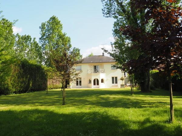 Vente Villa 8 pièces 230 m2 à Saint-Saulve