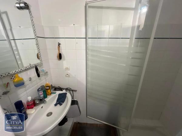 Maison à louer 3 pièces 59.23m² Rochefort (17300)