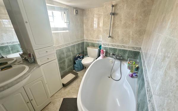 Maison à vendre    5 pièces •  Villemomble