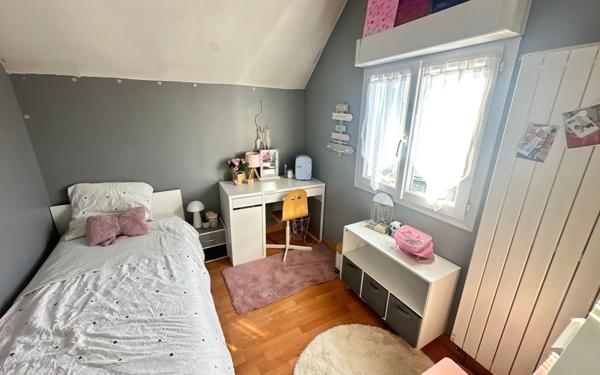 Maison à vendre    5 pièces •  Villemomble