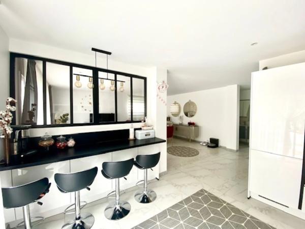 Maison à vendre 7 pièces (56) MONTERBLANC