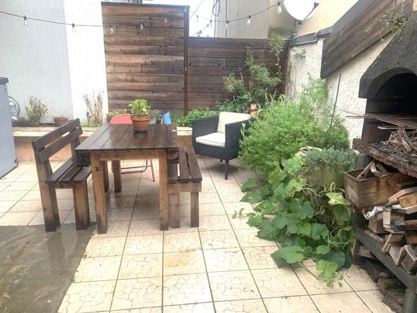 Maison de ville 3 chambres avec terrasse