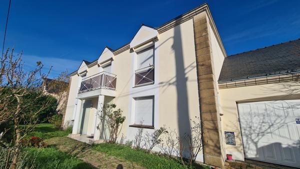 Maison 7 pièces - 220 m²