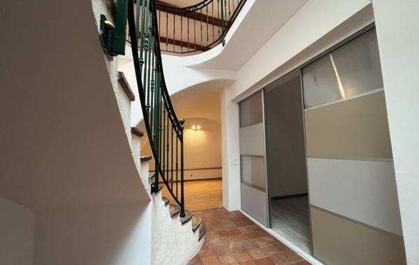 Vente Appartement P3 souplex atypique Gemenos   