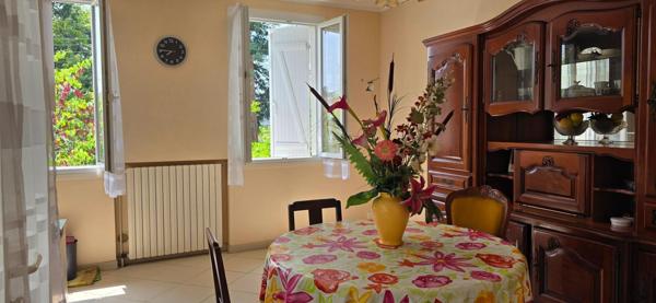 MAISON 110 M² SUR 700 M² DE JARDIN