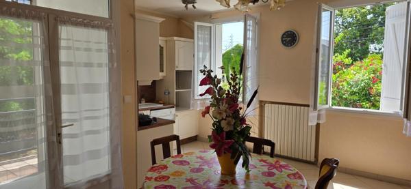 MAISON 110 M² SUR 700 M² DE JARDIN