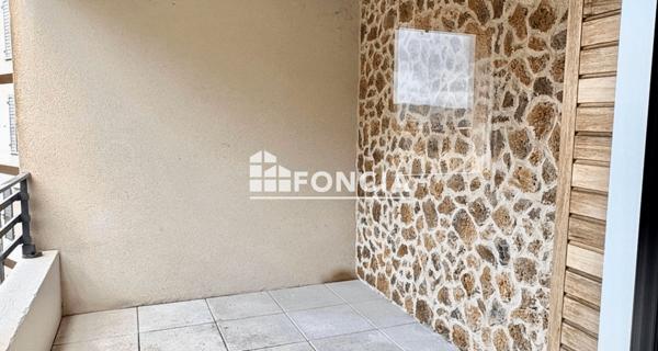 À vendre Appartement 2 pièces 37.4 m² - La Londe-les-maures 83250