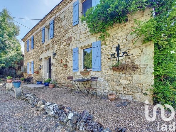 House for sale 9 rooms 255 m² Castillon-Massas