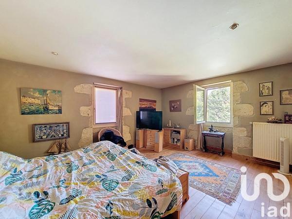 House for sale 9 rooms 255 m² Castillon-Massas