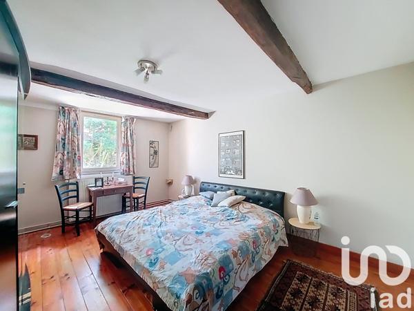 House for sale 9 rooms 255 m² Castillon-Massas