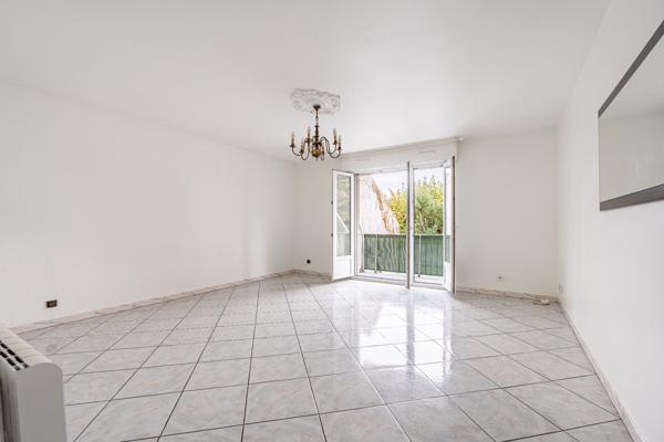 Secteur Nonneville - Appartement 3 pièces 2 chambres - Balcon et Box