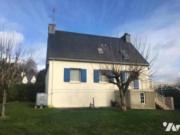 LOUDEAC   MAISON FAMILIALE