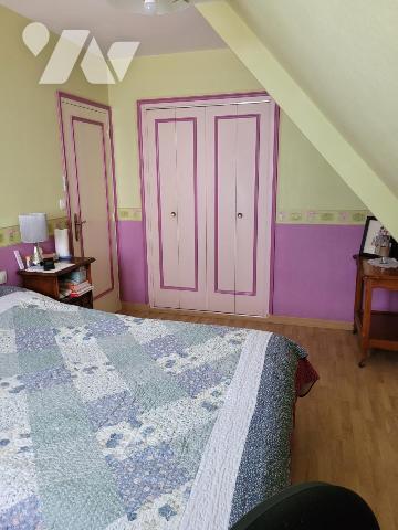 LOUDEAC   MAISON FAMILIALE