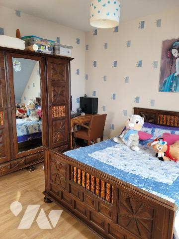 LOUDEAC   MAISON FAMILIALE