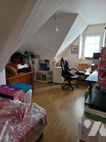 LOUDEAC   MAISON FAMILIALE