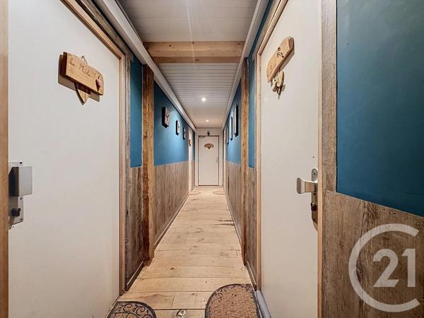 Appartement à vendre  2 pièces - 46 m 2   TANINGES  - 74