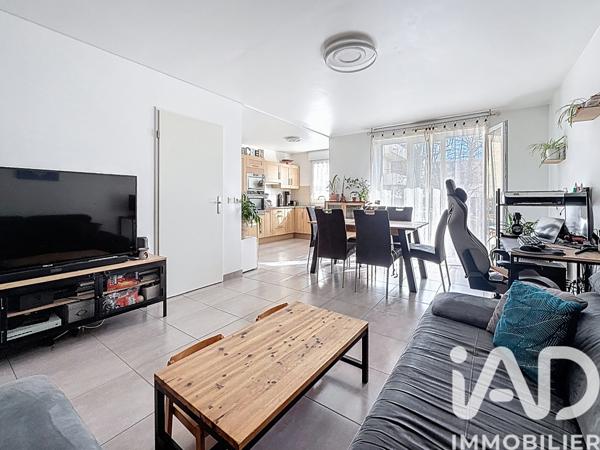 Appartement à vendre 3 pièces 69 m² Viry-Châtillon