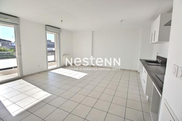 Grand Parilly: Lumineux T3 récent avec Balcon sans vis à vis