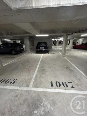 Parking à vendre  40 m2 MENNECY - 91