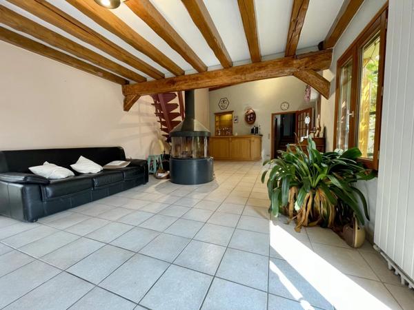 Vente Maison 7 pièces 223 m2 à Bornel