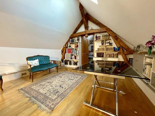 Vente Maison 7 pièces 223 m2 à Bornel