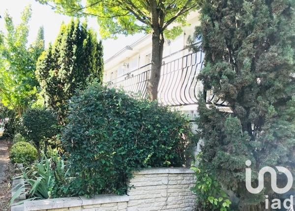 Maison à vendre 5 pièces 183 m² Montluçon