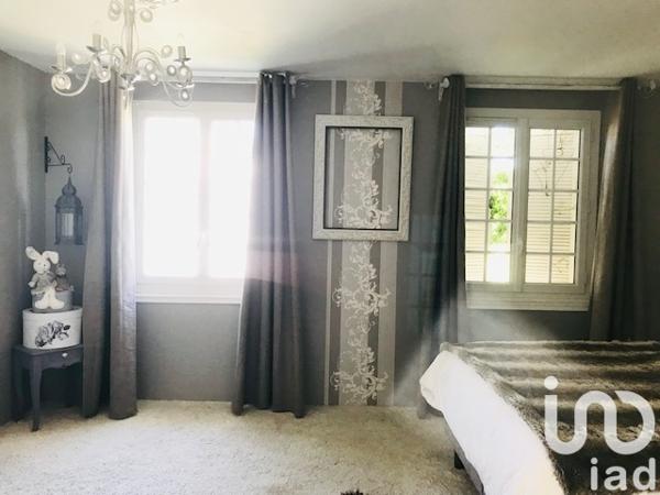 Maison à vendre 5 pièces 183 m² Montluçon