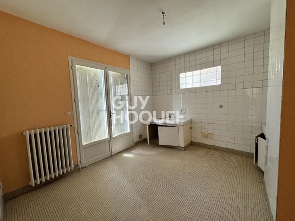 Maison Cahors + local professionnel