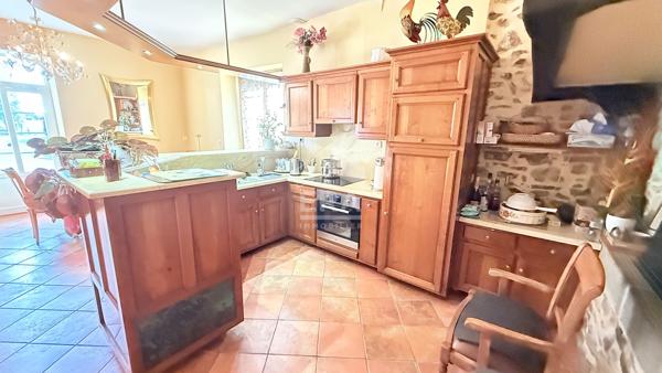 Domaine avec Longères à ANDOUILLE