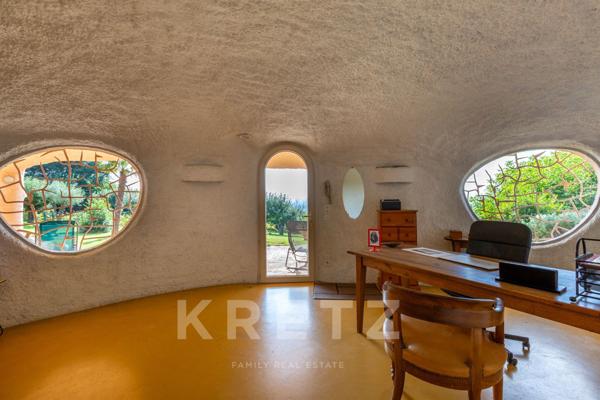 Maison Bulle d’Architecte aux Portes de Lyon – Un Bijou Sculptural Unique