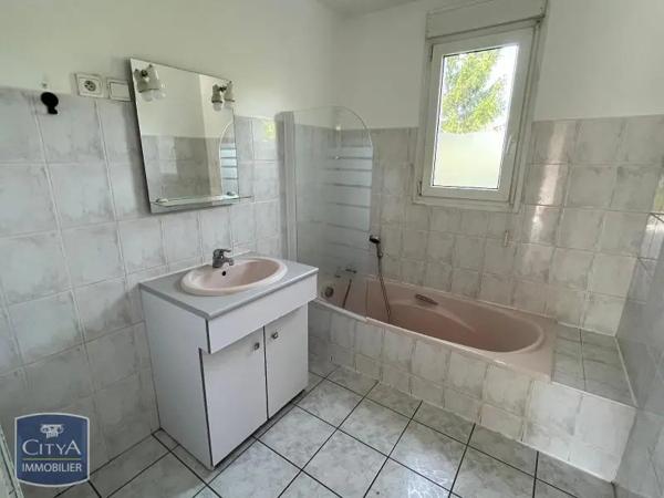 Maison à louer 6 pièces 112.12m² Besançon (25000)