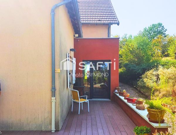 Vend Maison type 7 + garage double + cabanon bois 165 carrés   Habitable sur un terrain 12324 mètre carrés