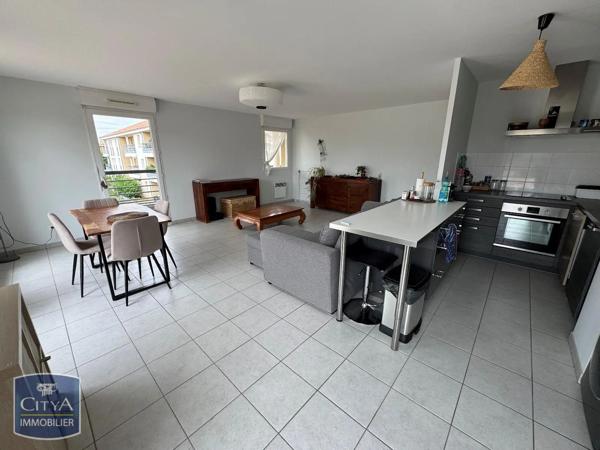 Appartement à louer 4 pièces 92.32m² Saint-Benoît (86280)
