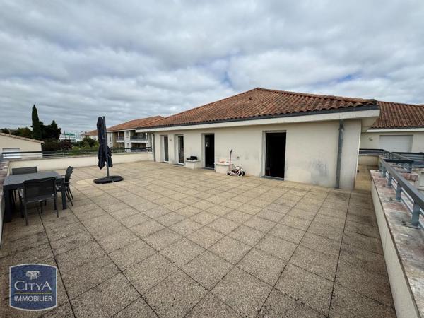 Appartement à louer 4 pièces 92.32m² Saint-Benoît (86280)