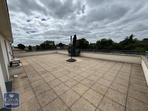 Appartement à louer 4 pièces 92.32m² Saint-Benoît (86280)