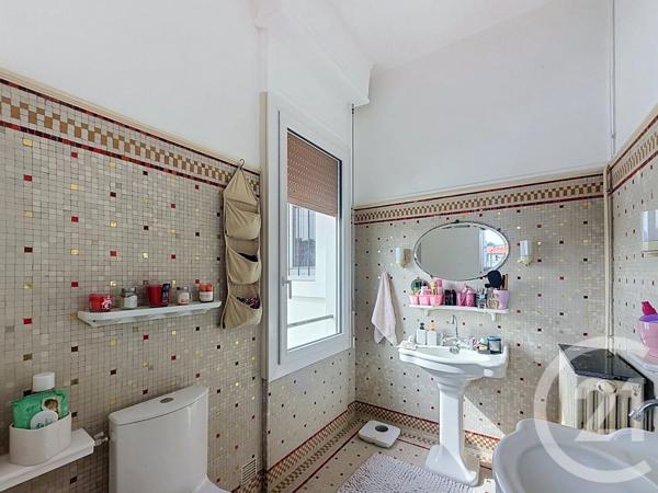 Appartement F4 à vendre  4 pièces - 91,58 m 2   ARCACHON  - 33