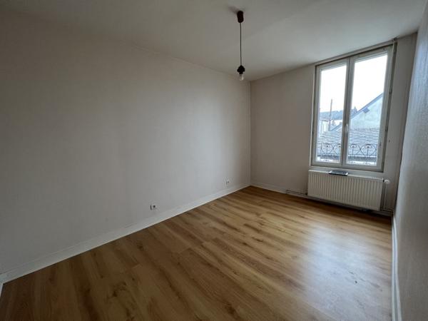 Maison NEUVILLE AUX BOIS 4 pièce(s)