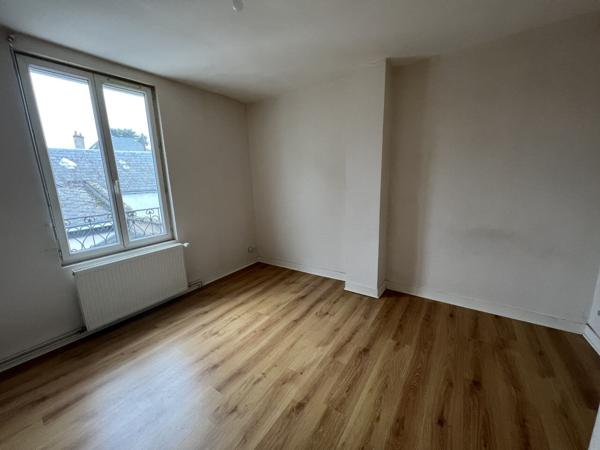Maison NEUVILLE AUX BOIS 4 pièce(s)