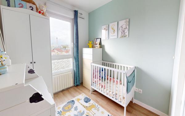 Appartement à vendre    3 pièces • 55 m2 Vaulx-en-Velin