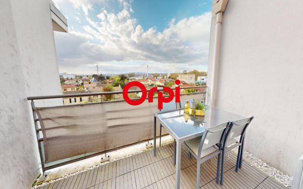 Appartement à vendre    3 pièces • 55 m2 Vaulx-en-Velin