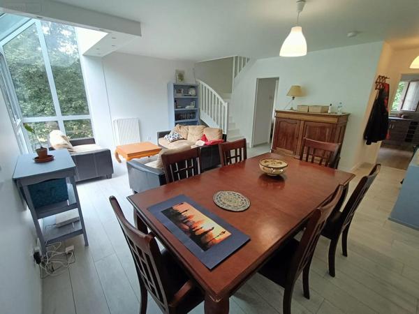Location - Appartement Bruz 35170 4 pièces 83 m 2