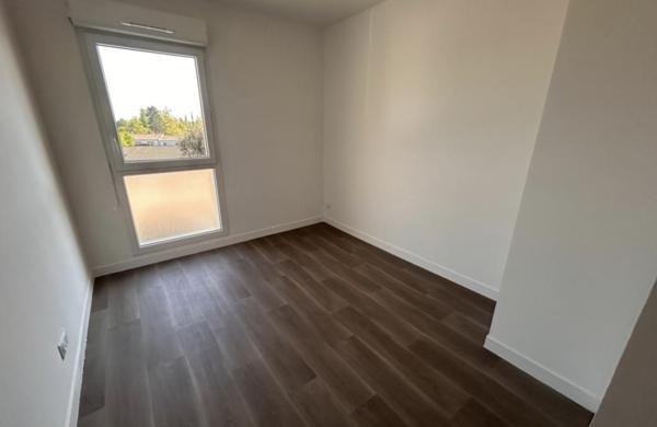 Location Appartement T3 avec parking et cave - Poitiers