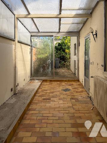 Maison de ville mitoyenne dans le quartier de Saint-Crépin à Soissons (à 700m de centre-ville),