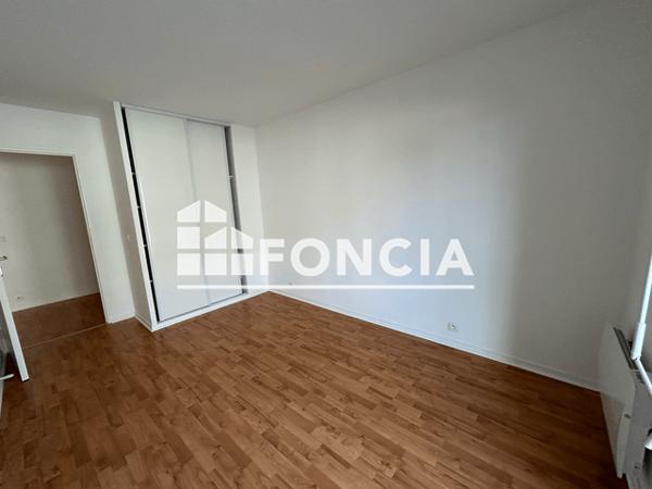 Location Appartement 3 pièces 66.88 m² - 11 RUE CARNOT Talence 33400