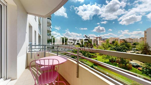 !! Plus qu'à poser vos valises dans ce grand T2 !!