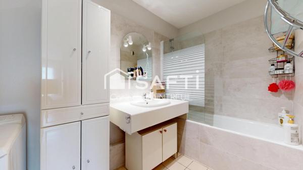 !! Plus qu'à poser vos valises dans ce grand T2 !!